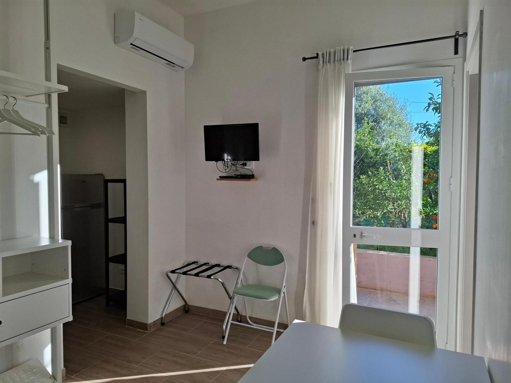 Turtle Island Apartments Санта-Кроче-Камерина Екстер'єр фото